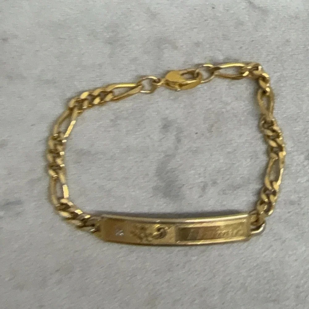 Speidel ID Chain Bracelet Gold Tone Melanie Nameplate Engraved Girls 6.5 Inch